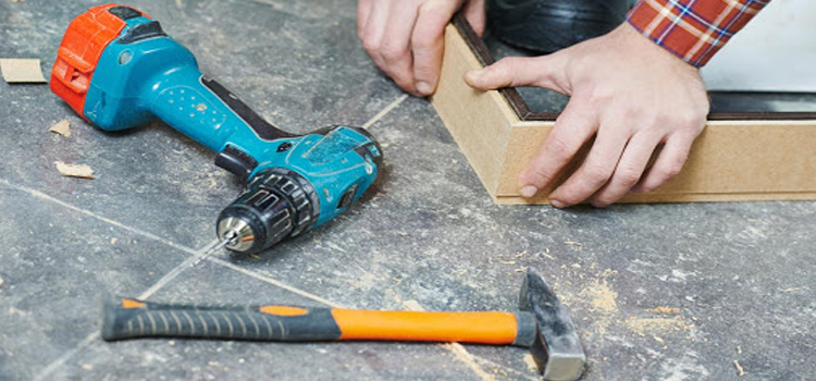 broken door frame repair Valrico