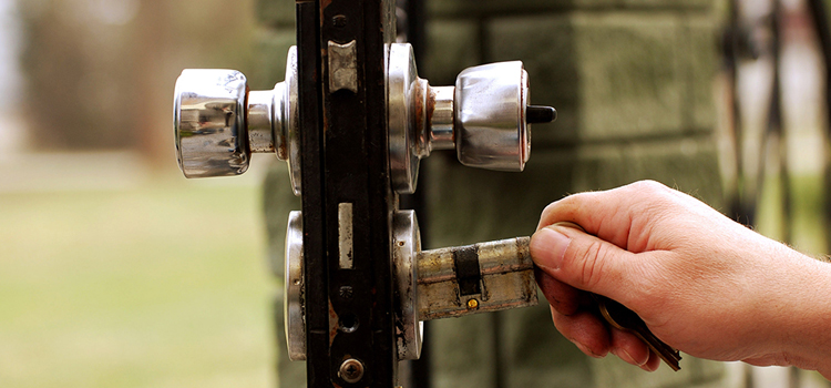 front door latch repair Valrico