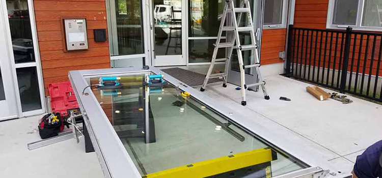 storefront door glass replacement Valrico